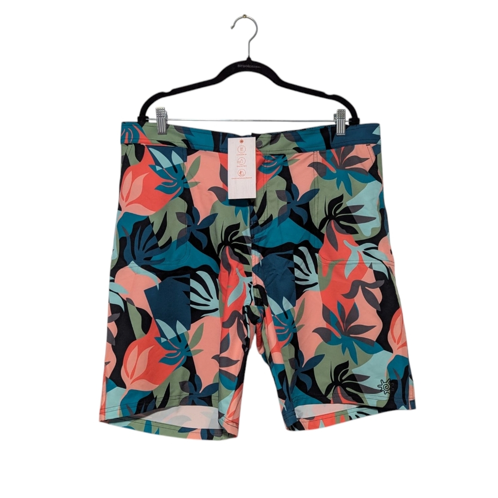 UV Skinz UPF 50 + Sunwear Women's Board Short Color Picasso Bloom Size 2XL.